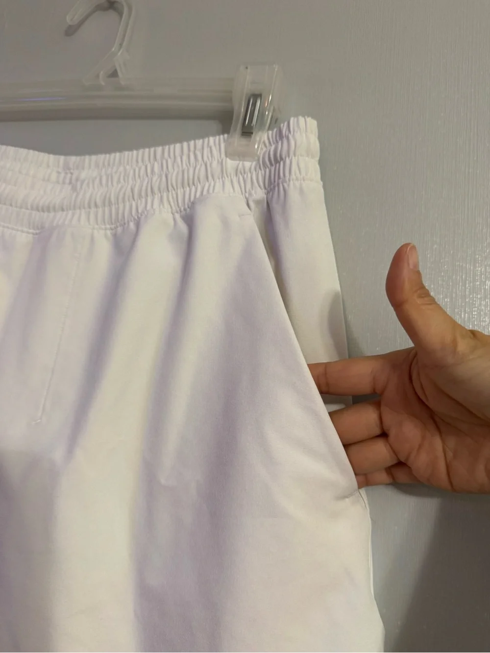 Lululemon Athletica White Men's Athletic Shorts Size Medium